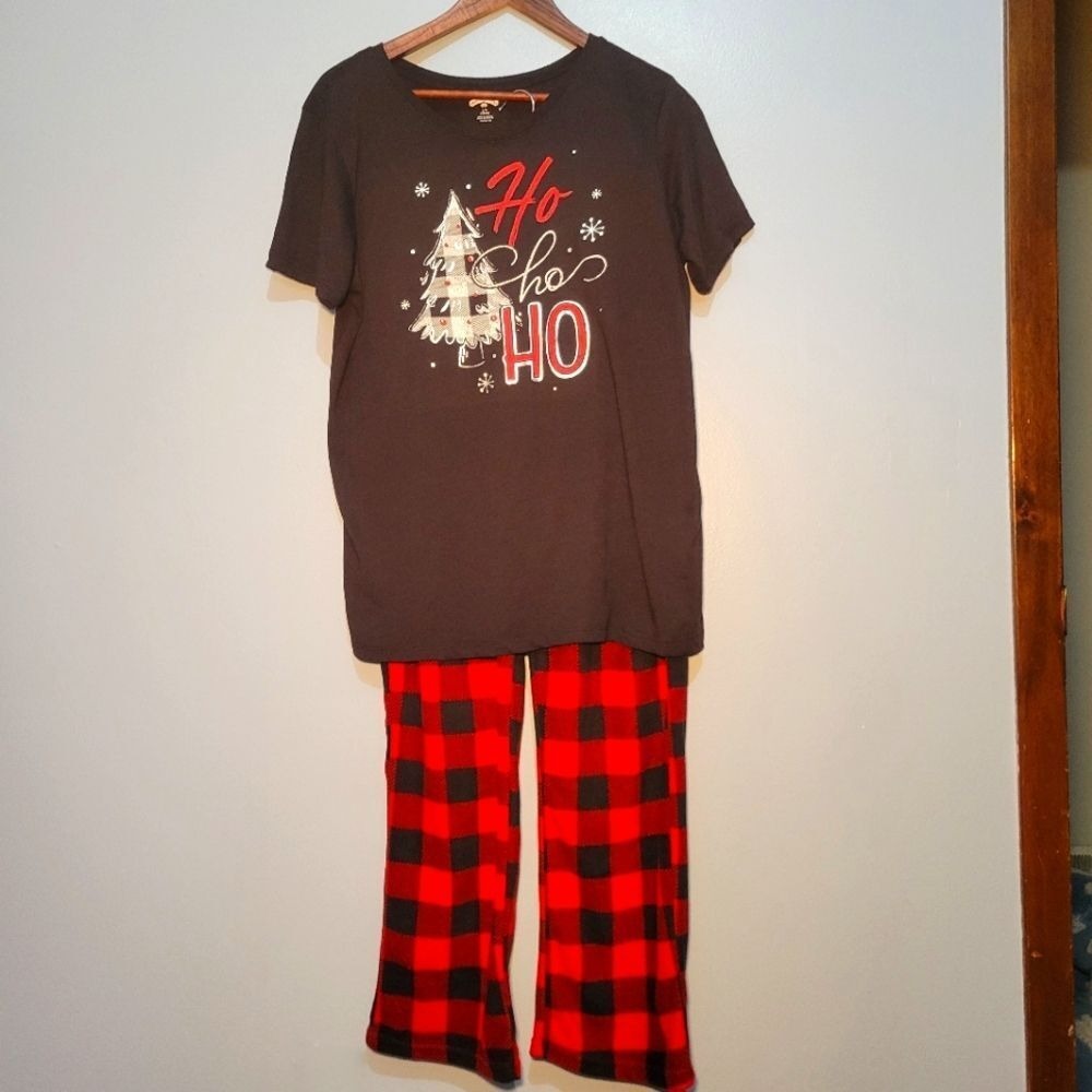 Holiday Christmas, Pajamas Set Womens Size Large Mixed‎ Brands Red/Black Plaid